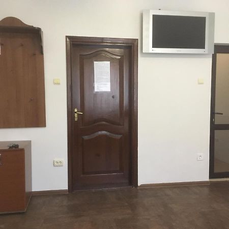 Міні-Готель Нептун ריבנה מראה חיצוני תמונה